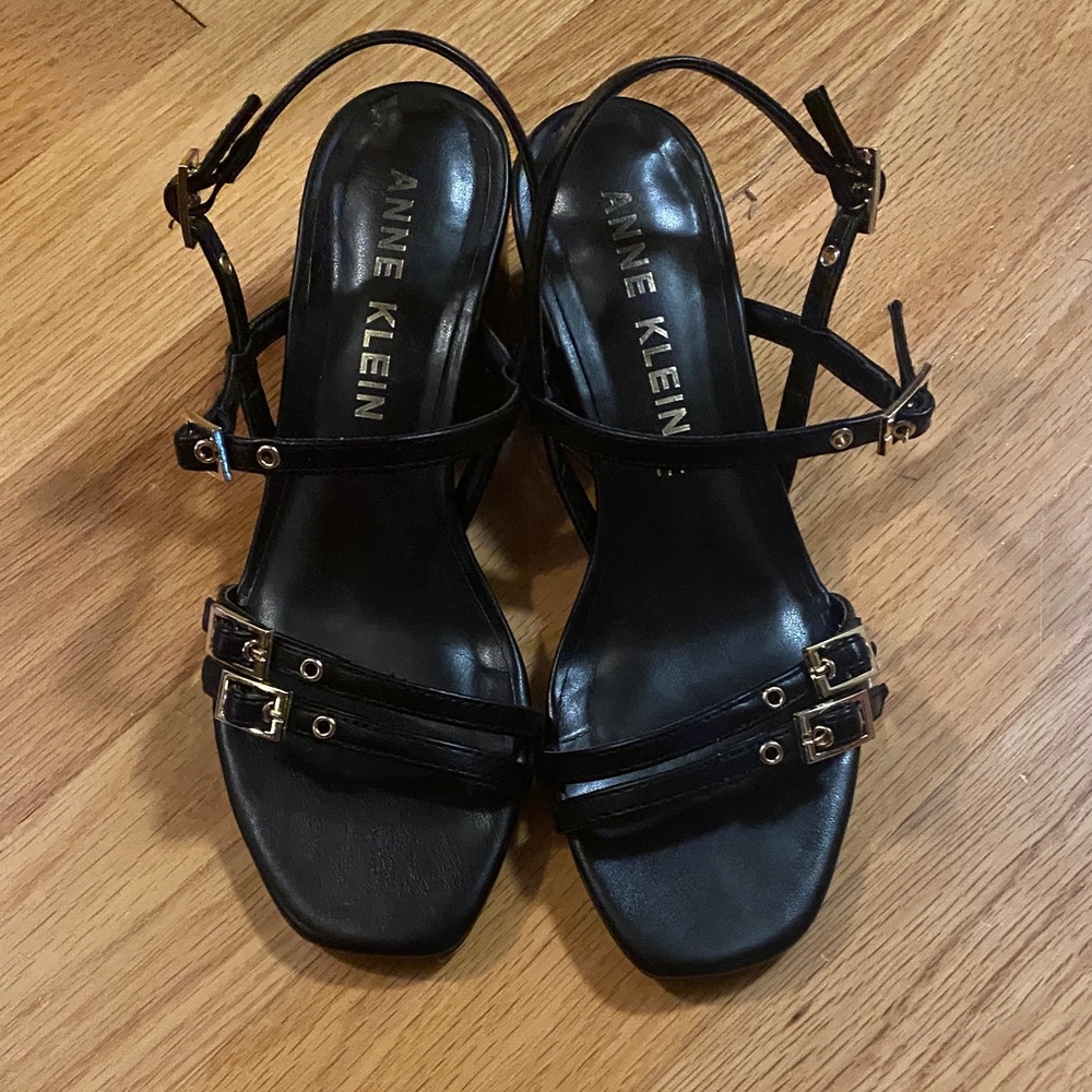 Anne Klein Black and Gold Buckle Heels